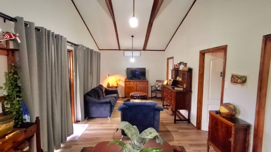 5 Bedroom Property for Sale in Vaalpark Free State